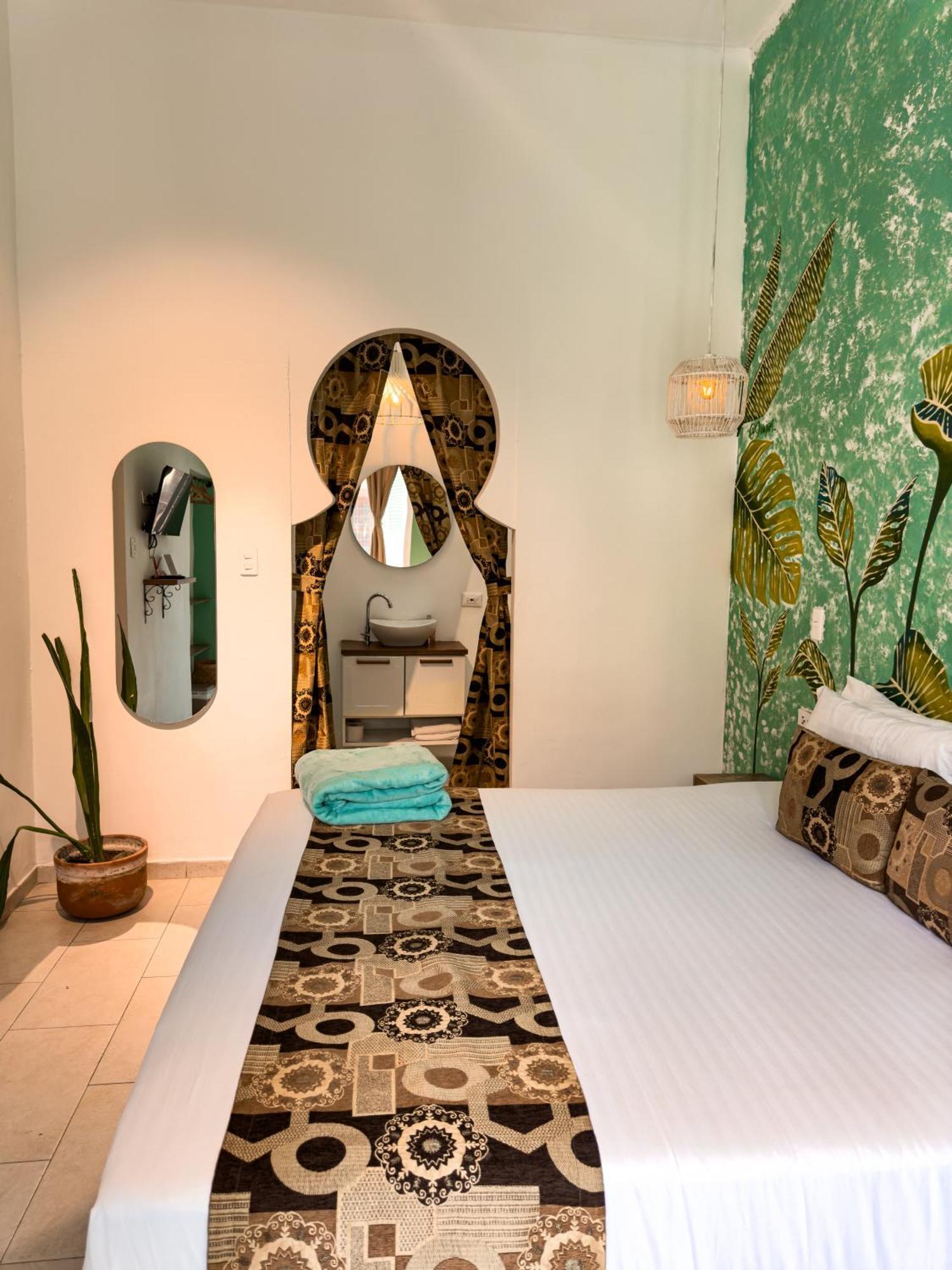 Casa Zahri Boutique *