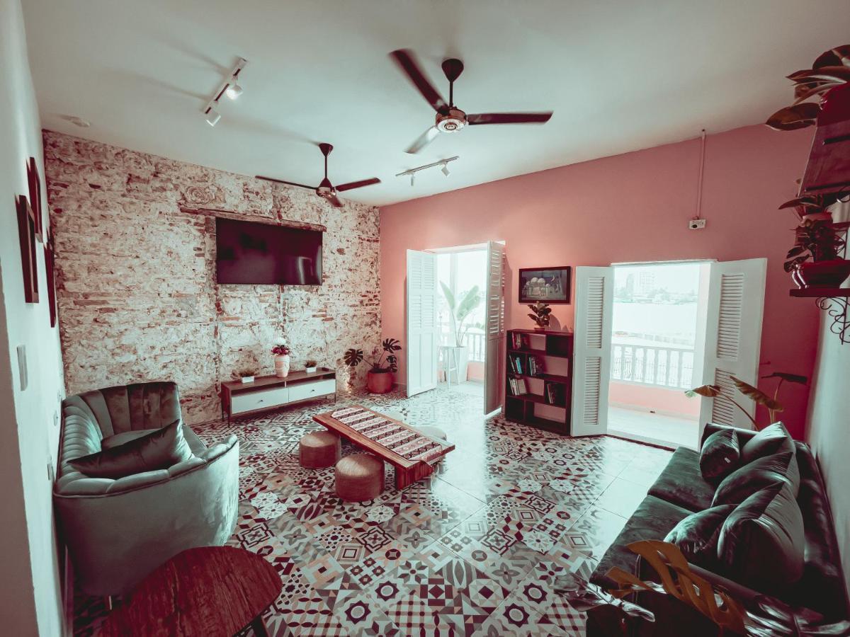 Casa Zahri Boutique *